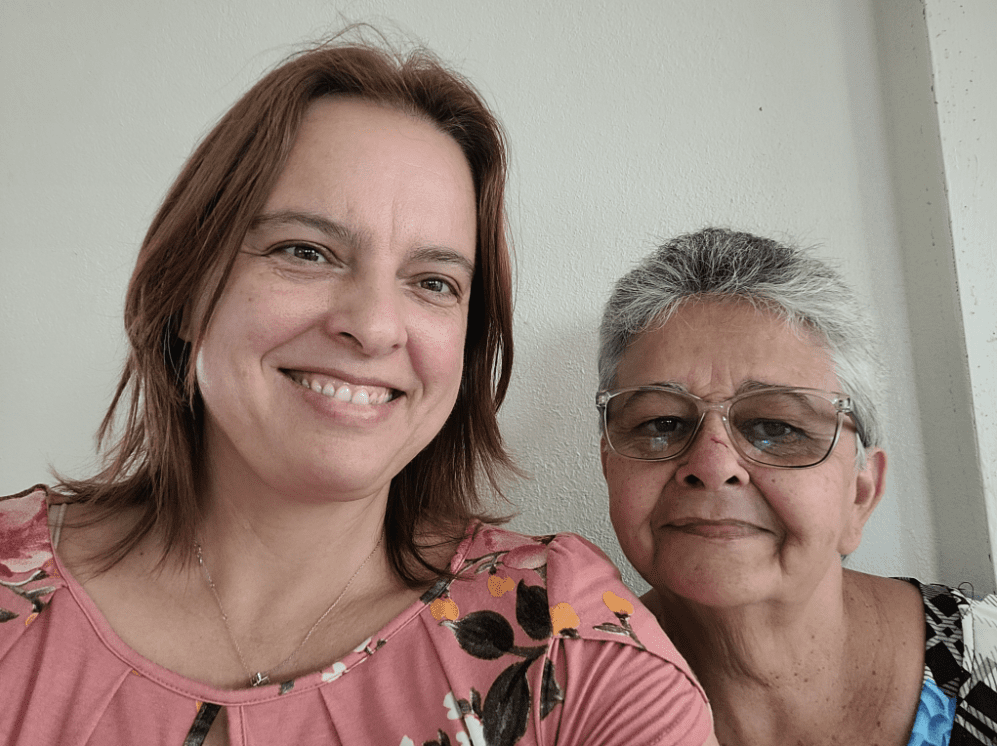 IREC Program Manager Mariana García Benítez (at left) in Guayabota, Yabucoa